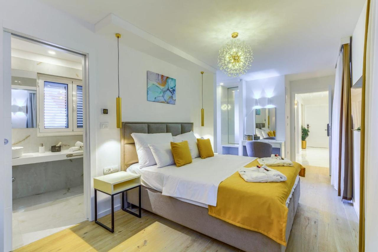 Irini Luxury Rooms Split Exterior photo
