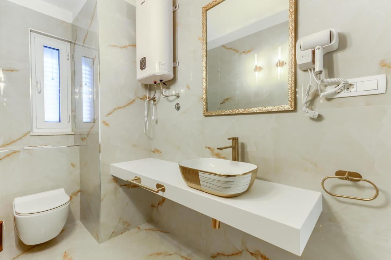Irini Luxury Rooms Split Exterior photo