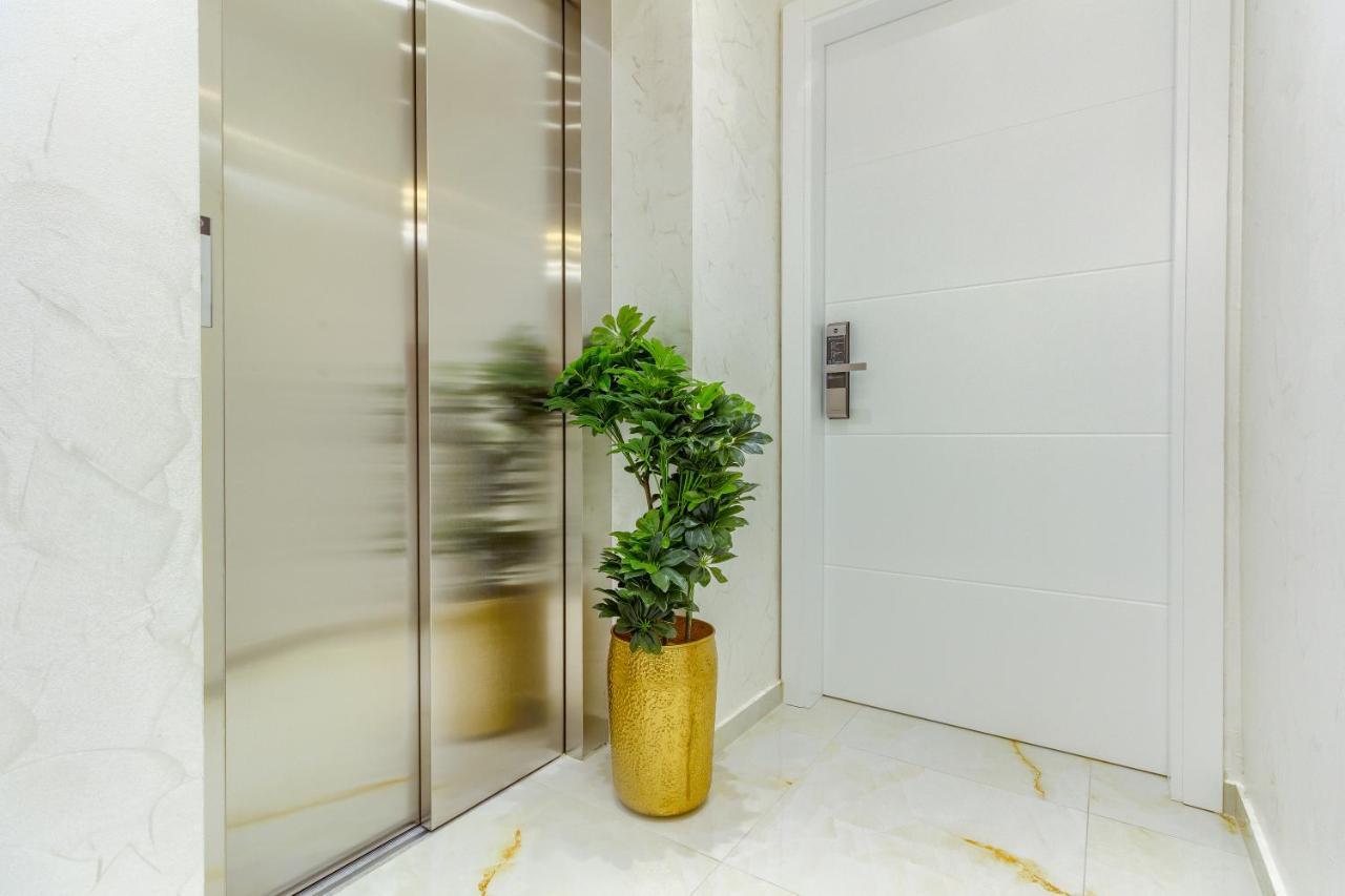 Irini Luxury Rooms Split Exterior photo